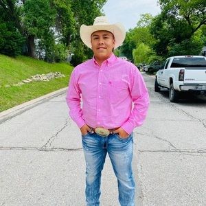 Meet your Posher, Juan jr.